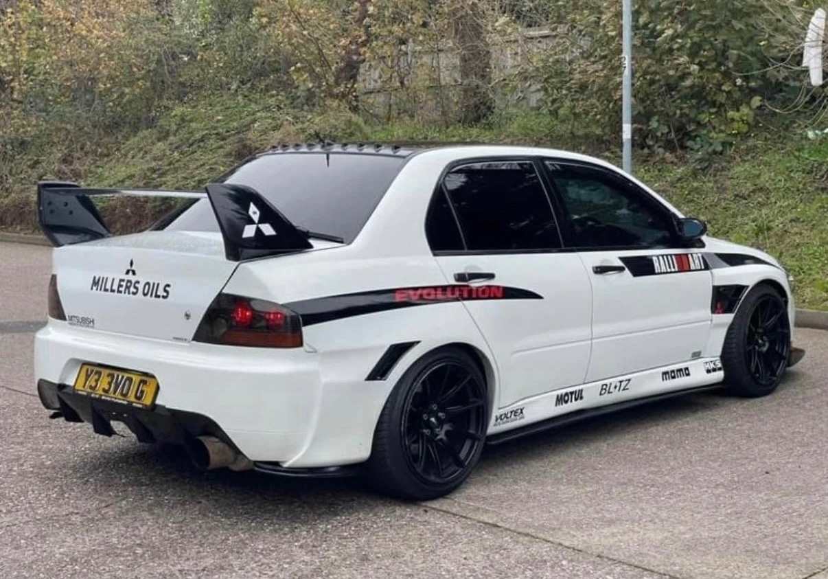 Used Mitsubishi Lancer 2004 for sale - 77591989: Photo 6