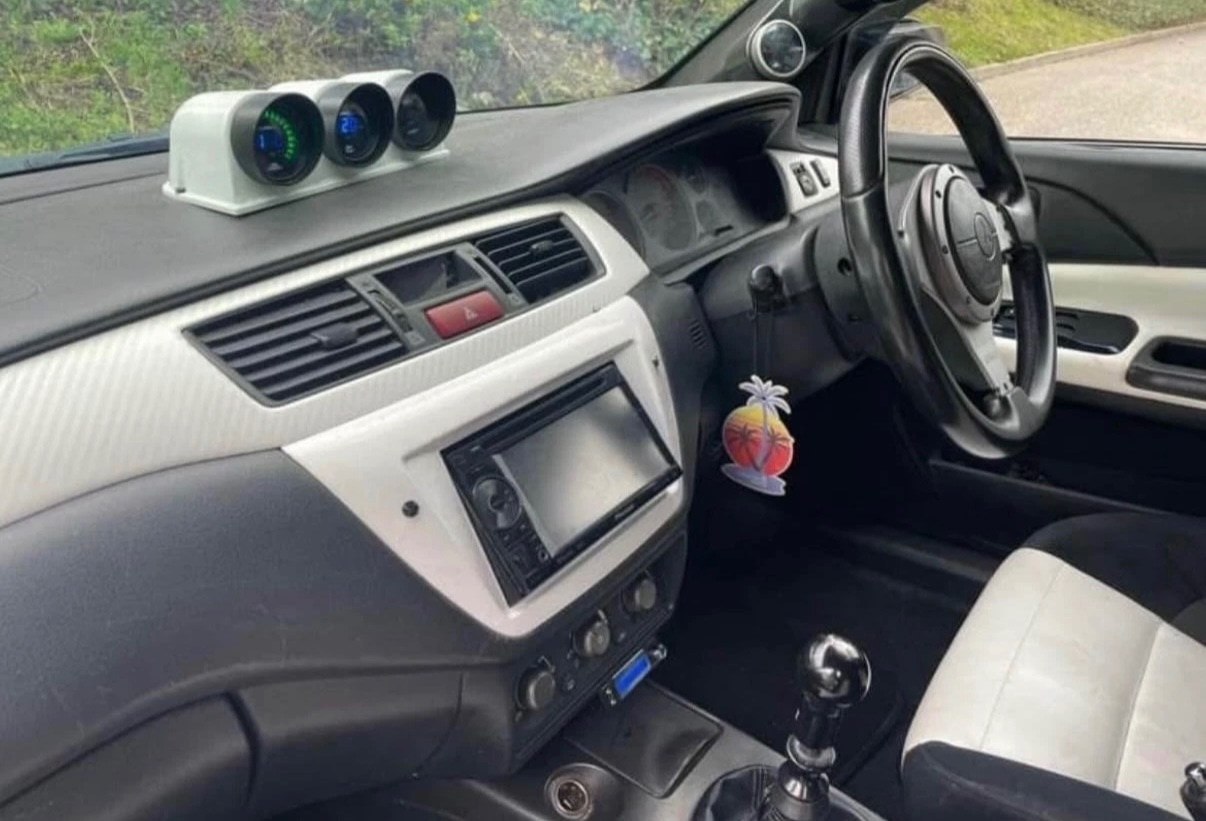 Used Mitsubishi Lancer 2004 for sale - 77591989: Photo 9