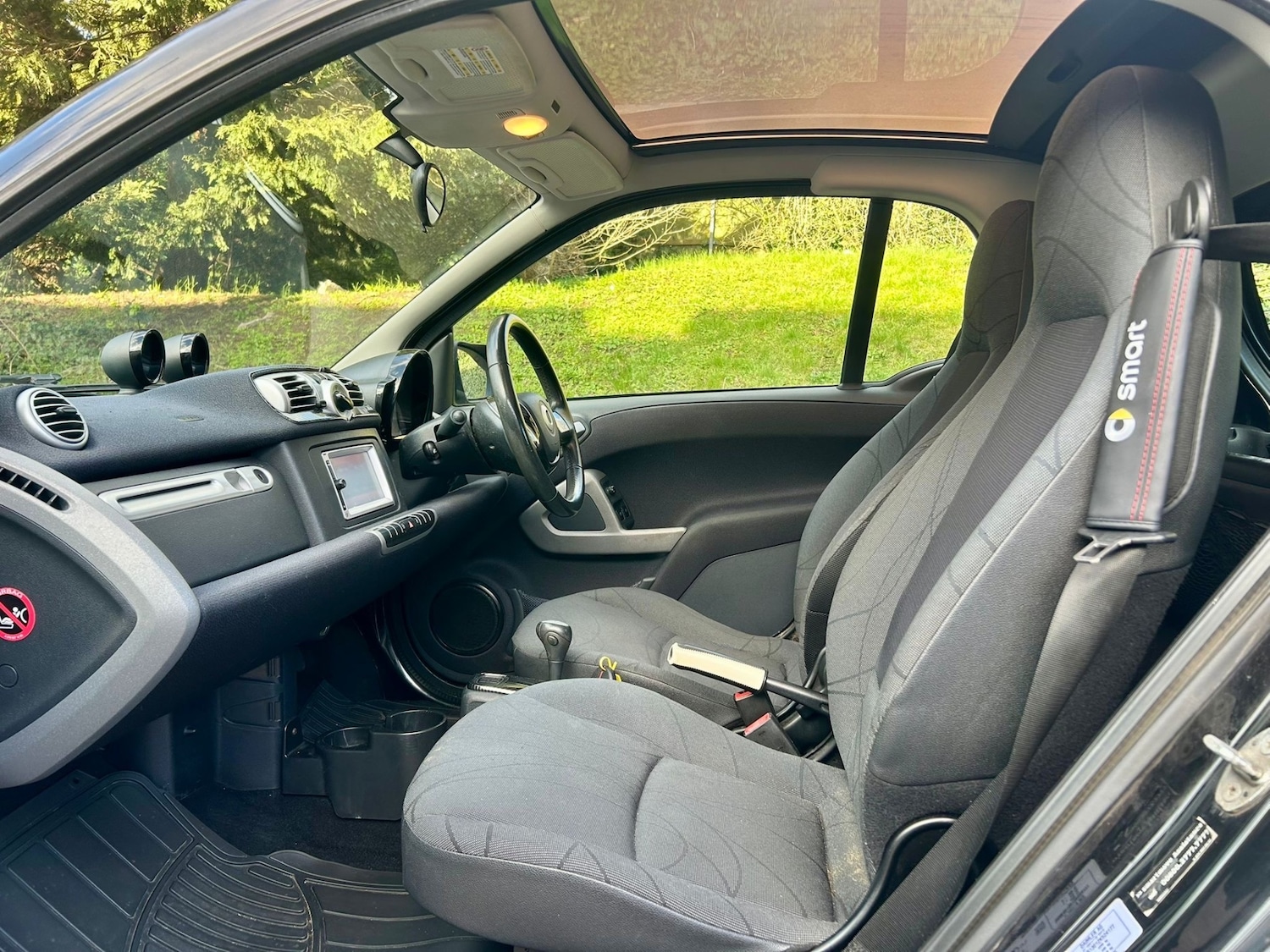 Used smart fortwo 2012 for sale - 77834196: Photo 10