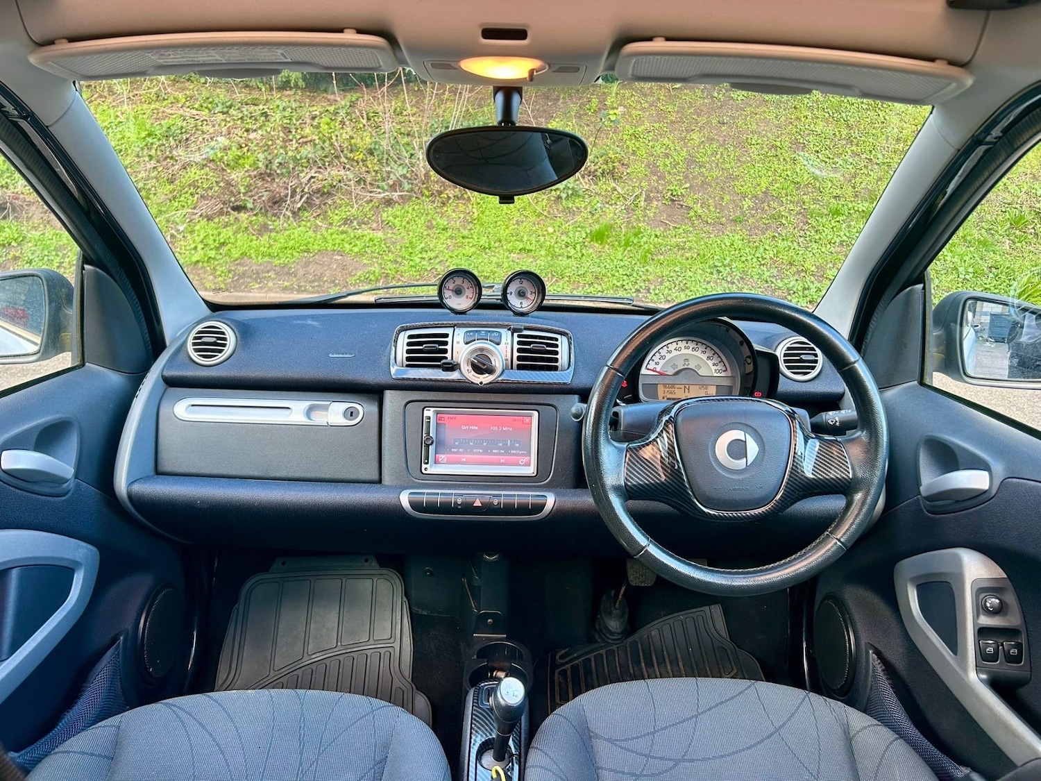 Used smart fortwo 2012 for sale - 77834196: Photo 11