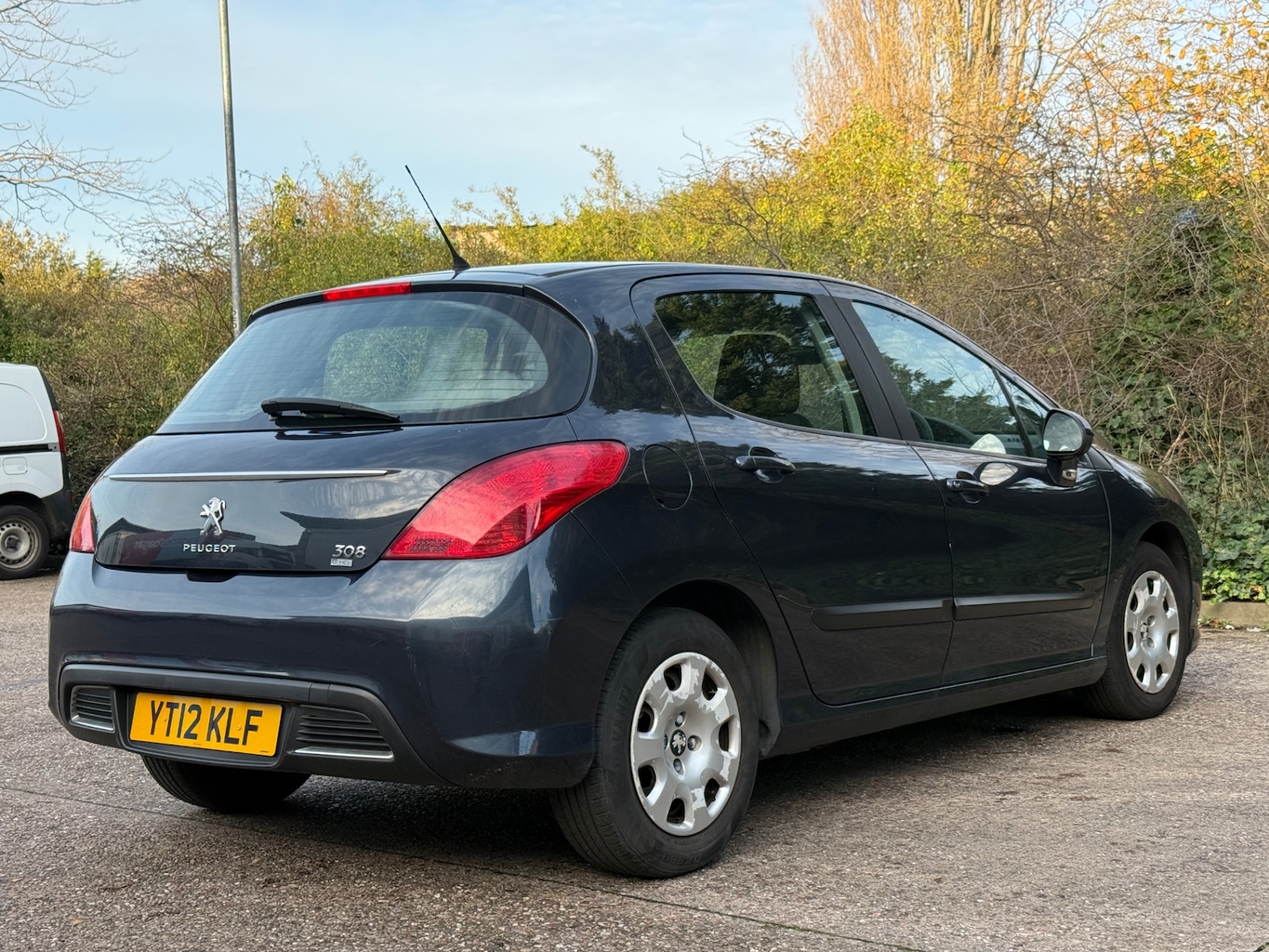 Used Peugeot 308 2012 for sale - 76567851: Photo 8