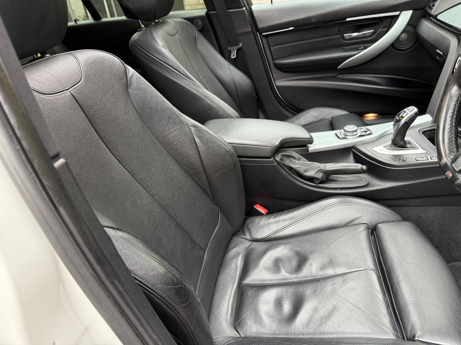 Used BMW 3 Series 2016 for sale - 76422089: Photo 9