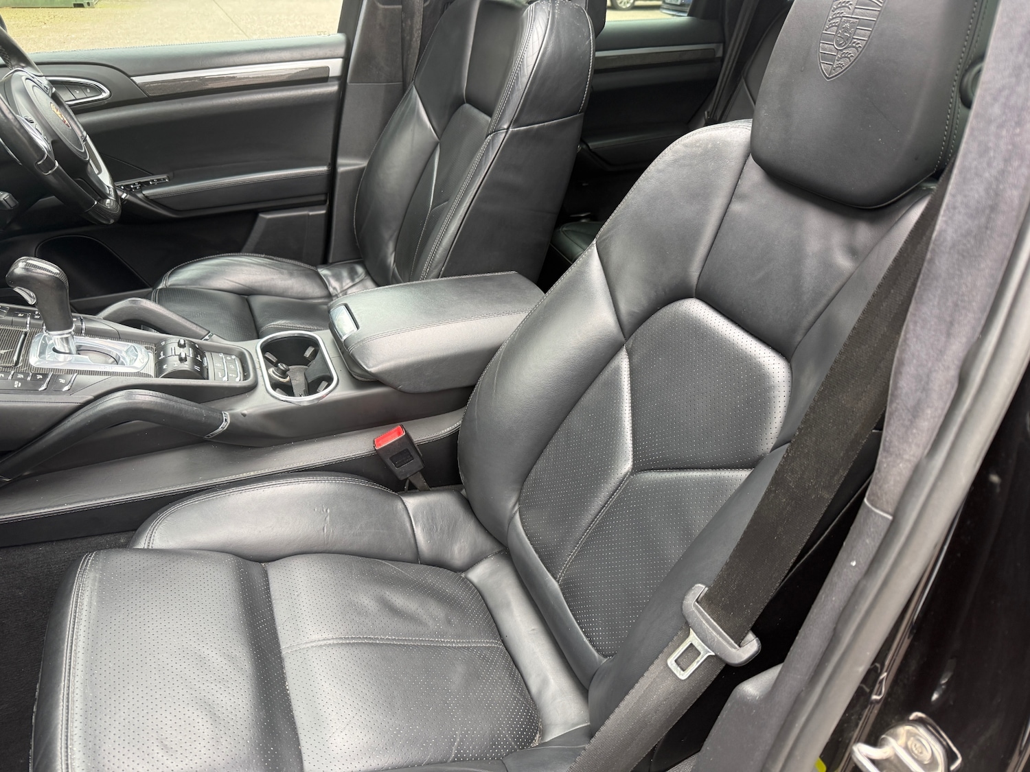 Used Porsche Cayenne 2012 for sale - 77715470: Photo 10