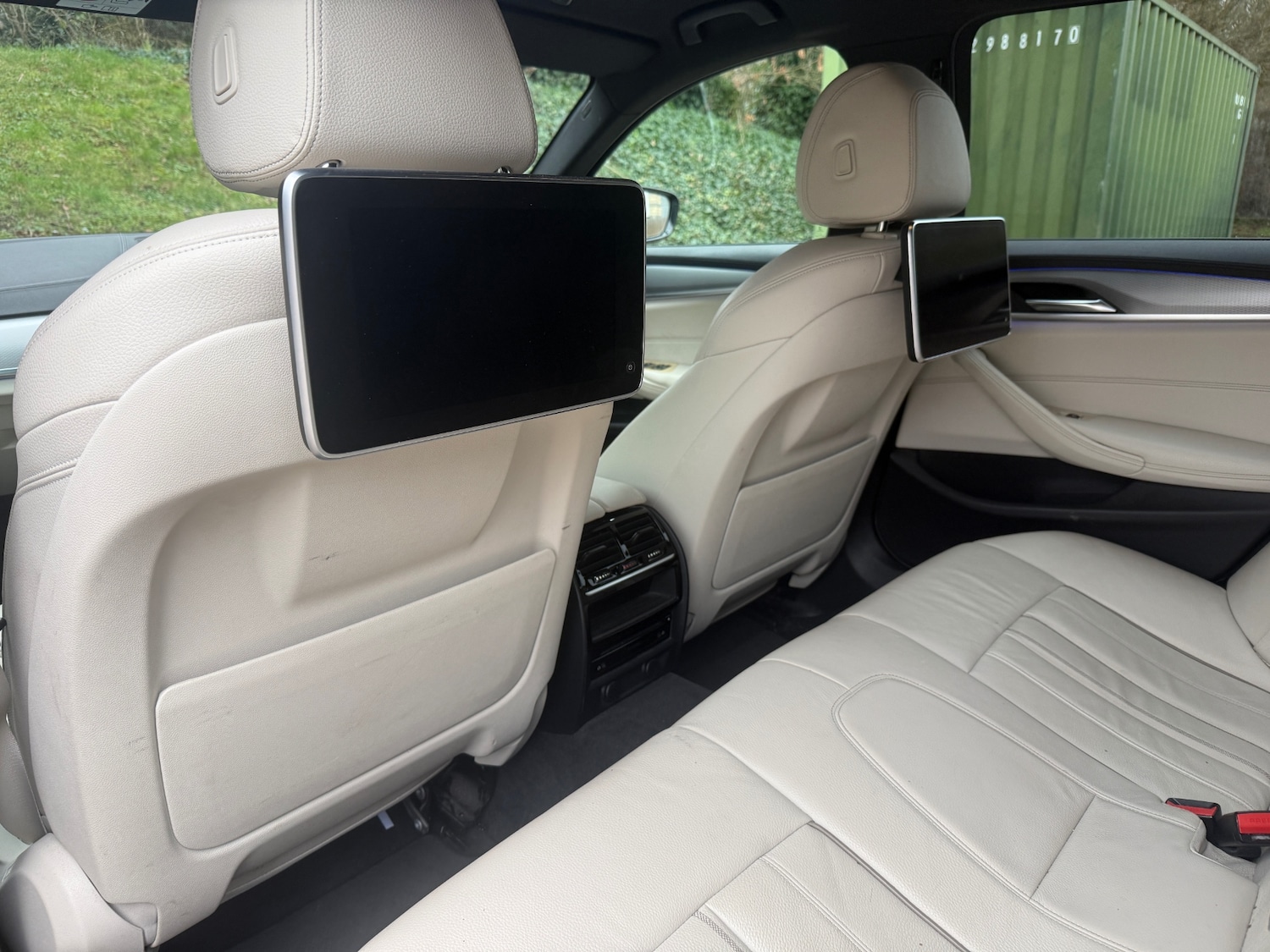 Used BMW 5 Series 2018 for sale - 77591995: Photo 11