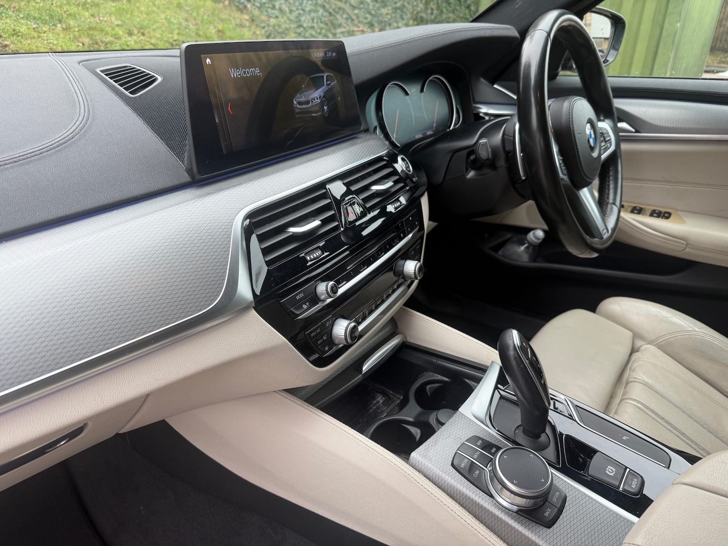 Used BMW 5 Series 2018 for sale - 77591995: Photo 12