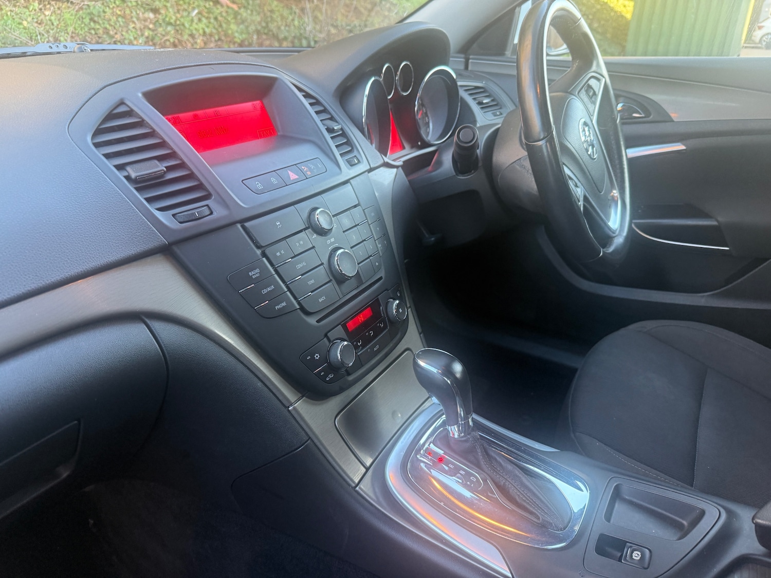 Used Vauxhall Insignia 2012 for sale - 76697281: Photo 12