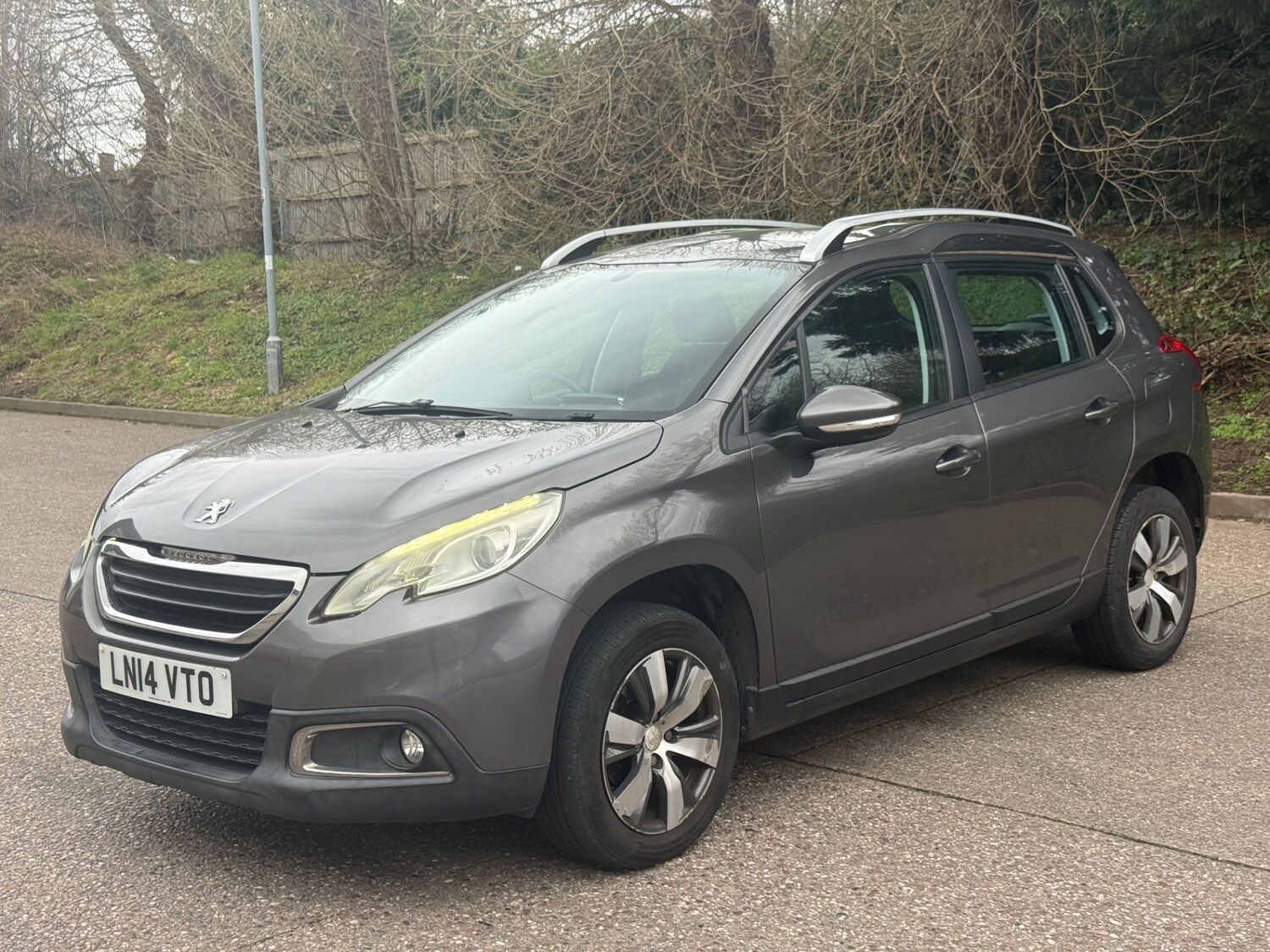 Used Peugeot 2008 2014 for sale - 77640916: Photo 4