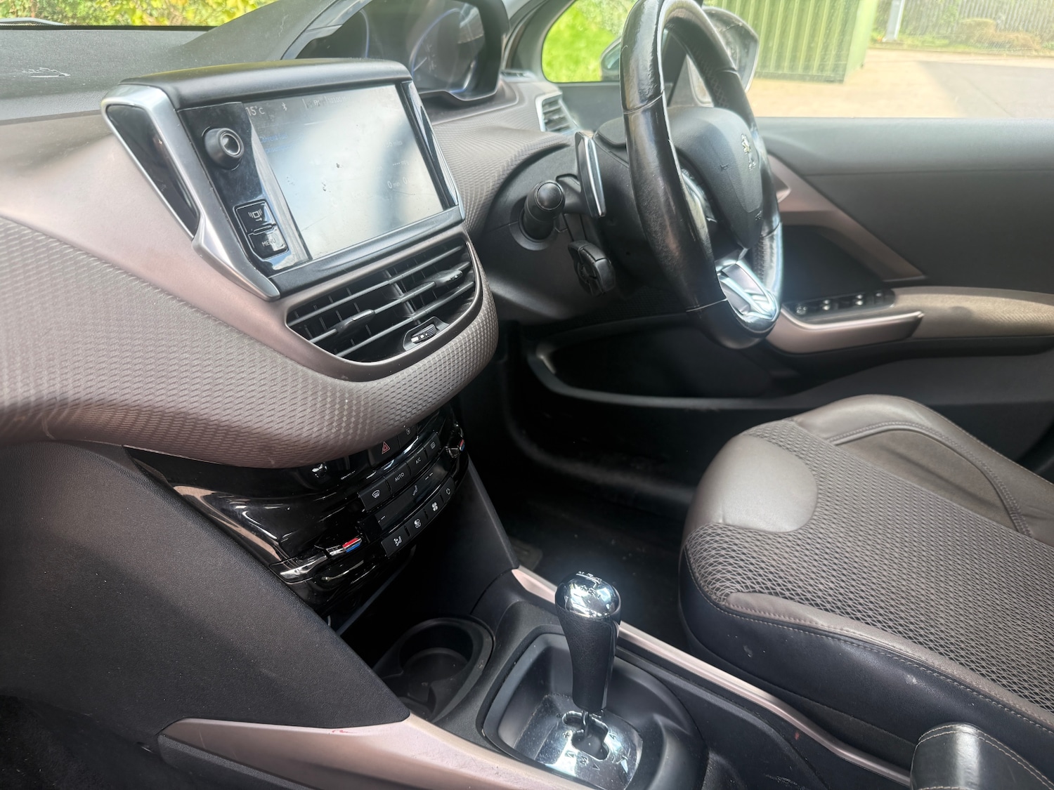 Used Peugeot 2008 2013 for sale - 78133709: Photo 11