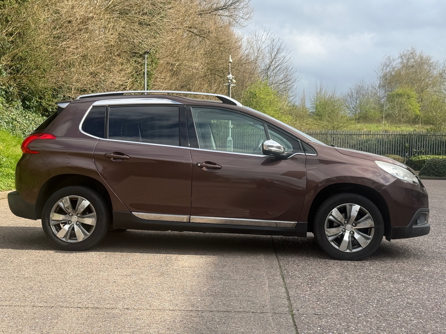 Used Peugeot 2008 2013 for sale - 78133709: Photo 6