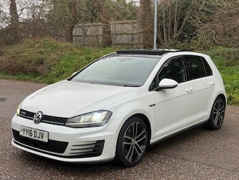 Used Volkswagen Golf 2016 for sale - 77019435: Photo