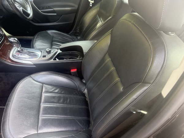 Used Vauxhall Insignia 2011 for sale - 75972744: Photo 10