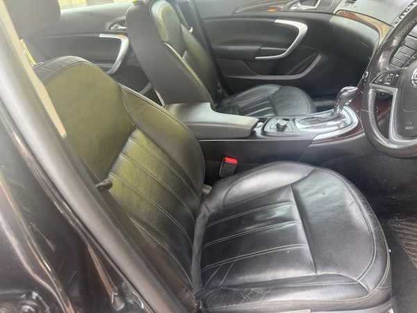 Used Vauxhall Insignia 2011 for sale - 75972744: Photo 9