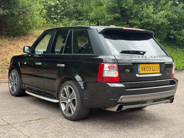 Used Land Rover Range Rover Sport 2009 for sale - 74760362: Photo 8