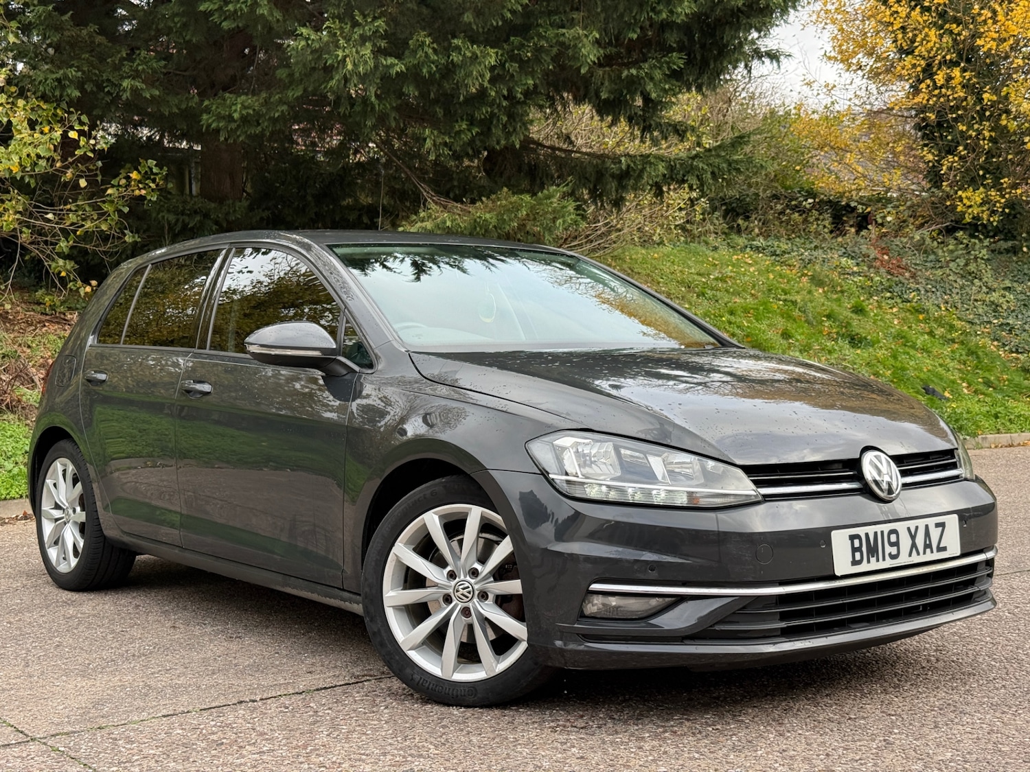 Used Volkswagen Golf 2019 for sale - 76450401: Photo 2
