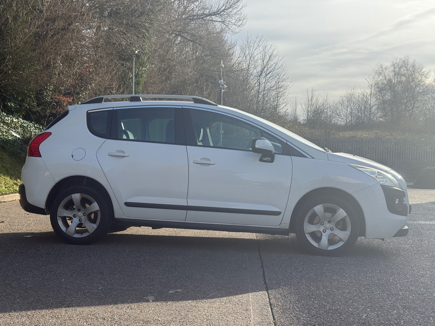 Used Peugeot 3008 2013 for sale - 77312403: Photo 6
