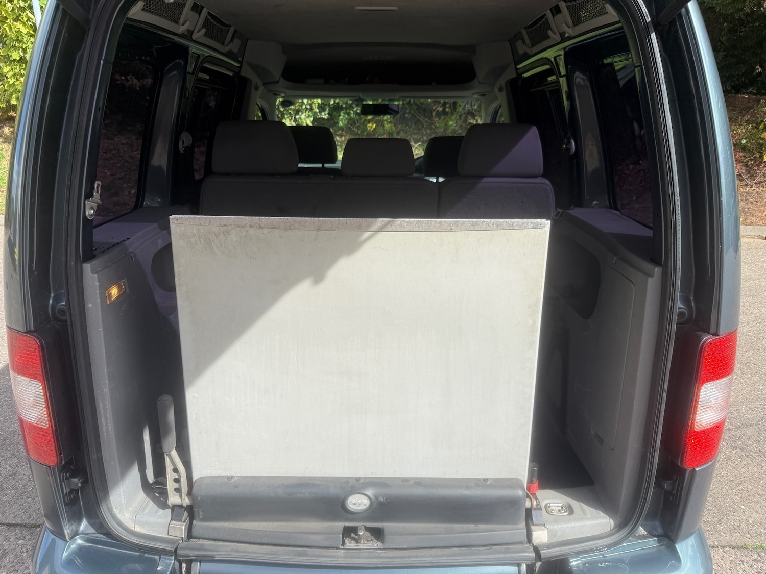 Used Volkswagen Caddy Maxi Life 2008 for sale - 75970358: Photo 12