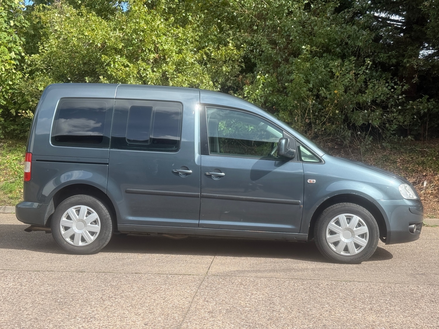 Used Volkswagen Caddy Maxi Life 2008 for sale - 75970358: Photo 6