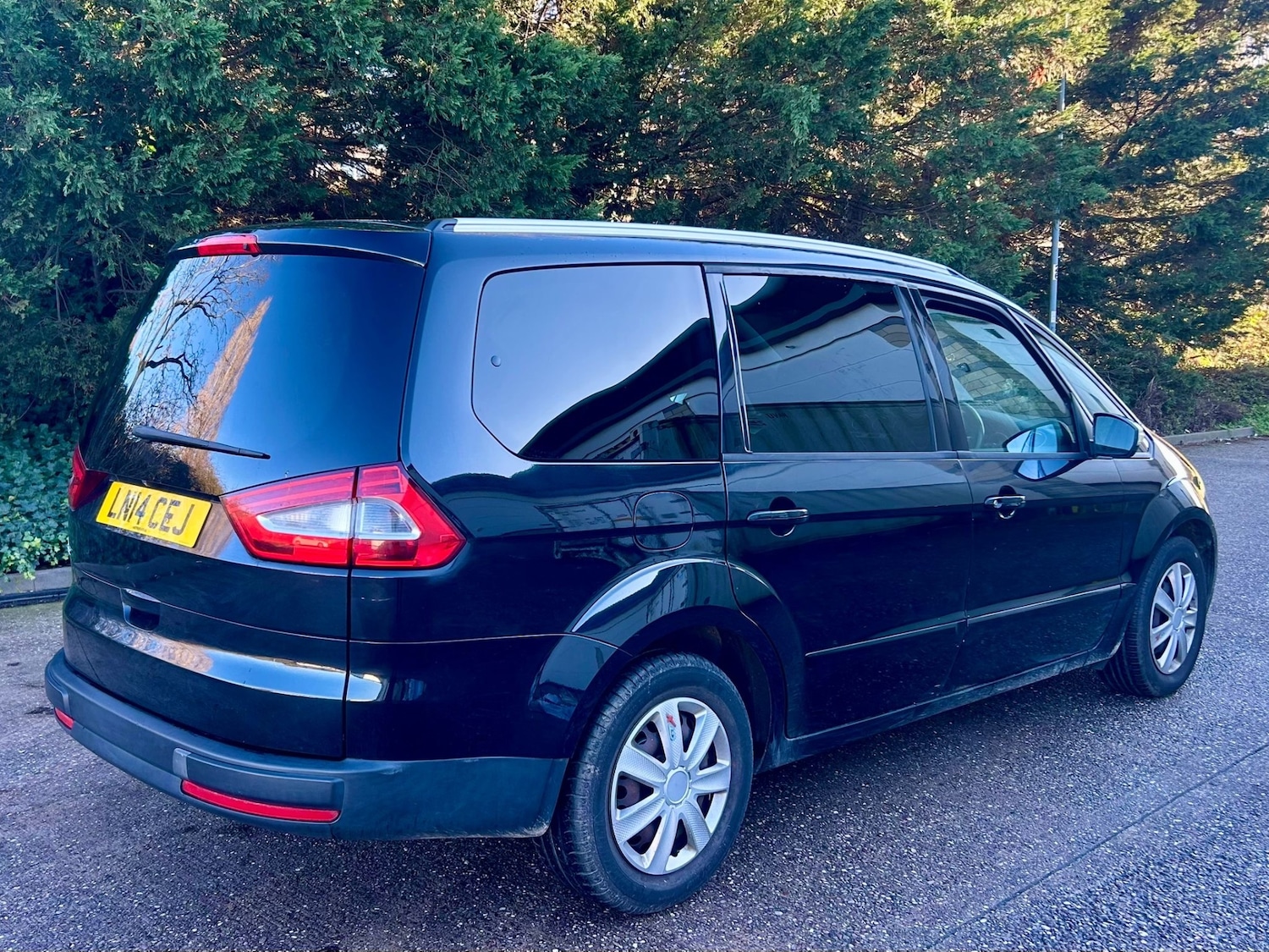 Used Ford Galaxy 2014 for sale - 76768809: Photo 9