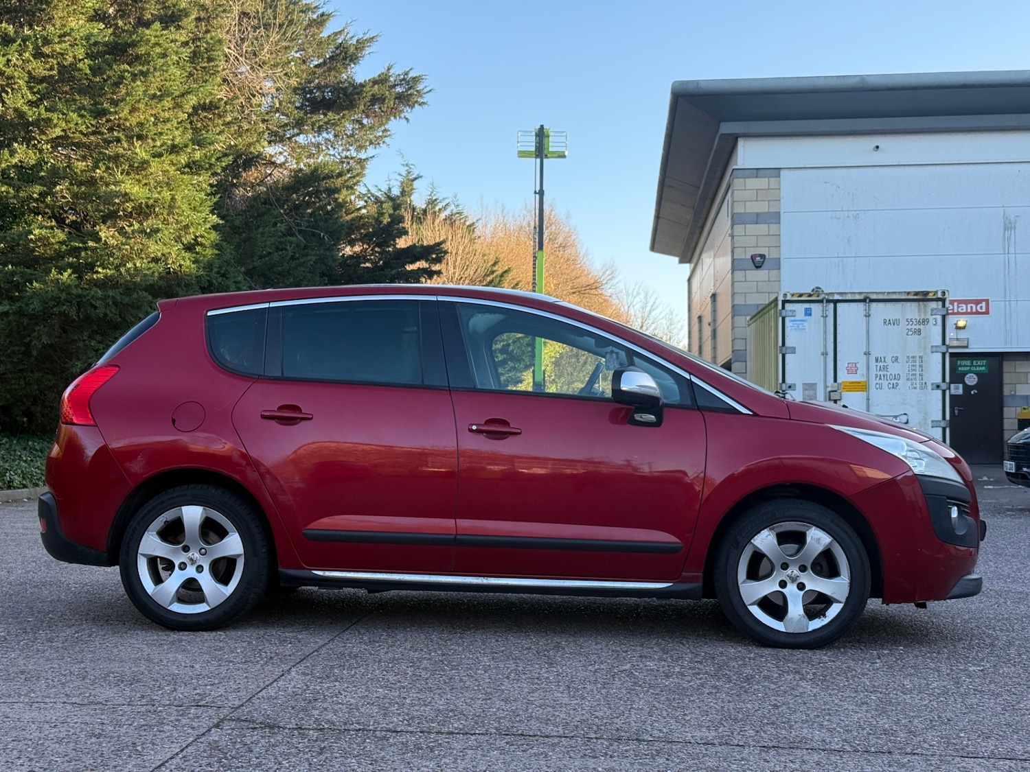 Used Peugeot 3008 2011 for sale - 76640381: Photo 5