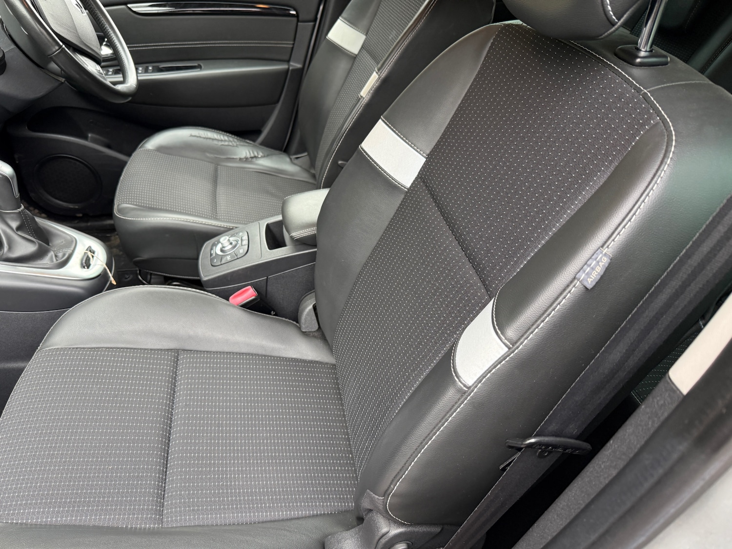 Used Renault Scenic 2015 for sale - 77491041: Photo 10