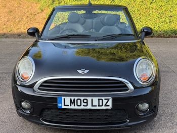Used MINI Convertible 2009 for sale - 75543736: Photo