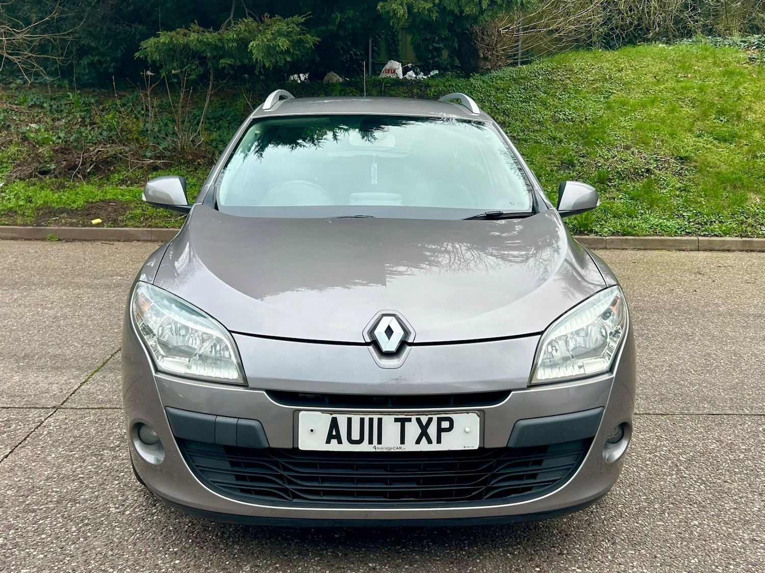 Used Renault Megane 2011 for sale - 77829972: Photo 3
