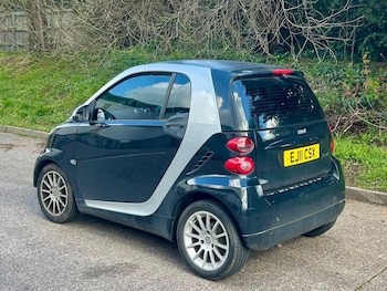 Used smart fortwo 2011 for sale - 78057226: Photo