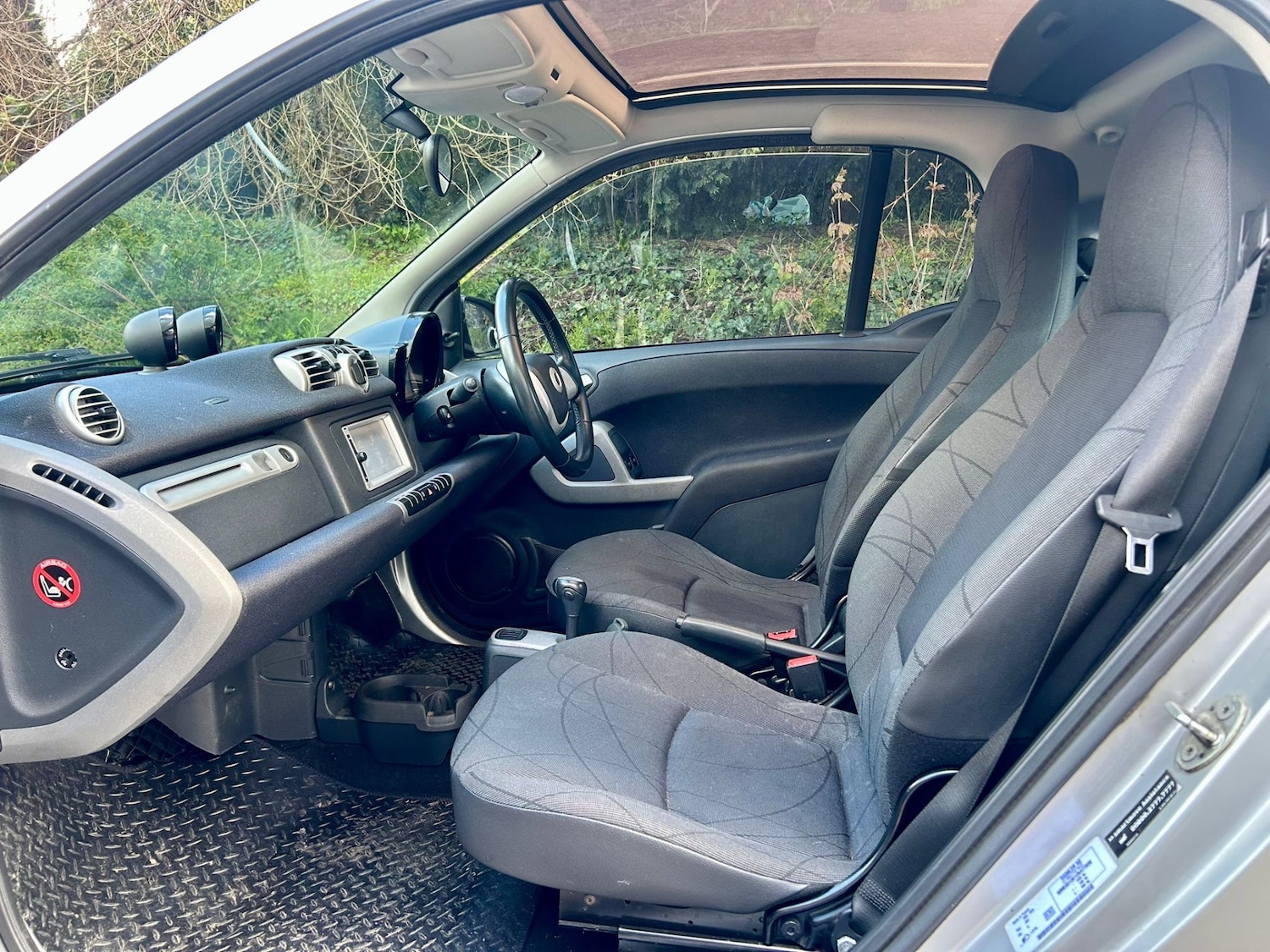 Used smart fortwo 2011 for sale - 78057226: Photo 9