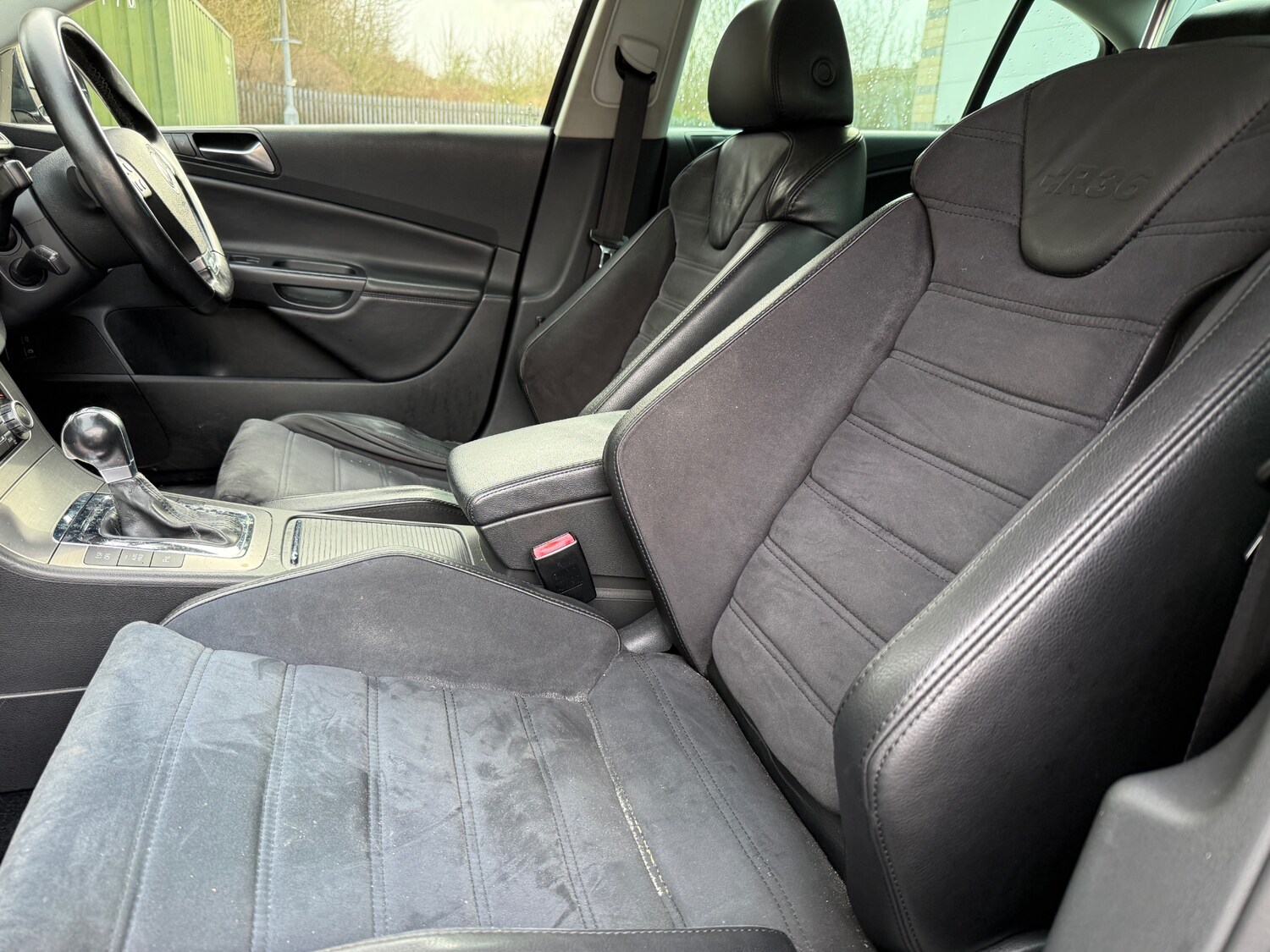 Used Volkswagen Passat 2010 for sale - 77491048: Photo 10