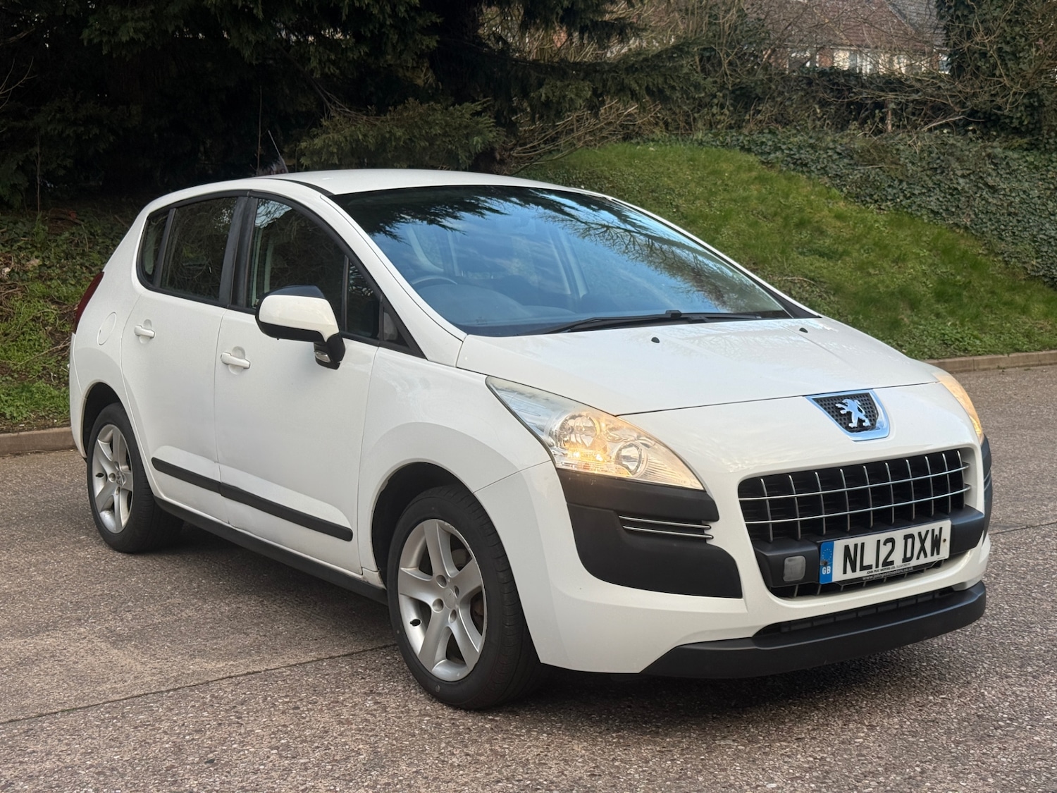 Used Peugeot 3008 2012 for sale - 77890460: Photo 2