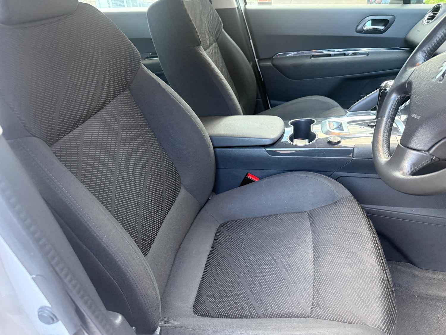 Used Peugeot 3008 2012 for sale - 77890460: Photo 9