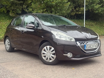 Used Peugeot 208 2013 for sale - 75618327: Photo