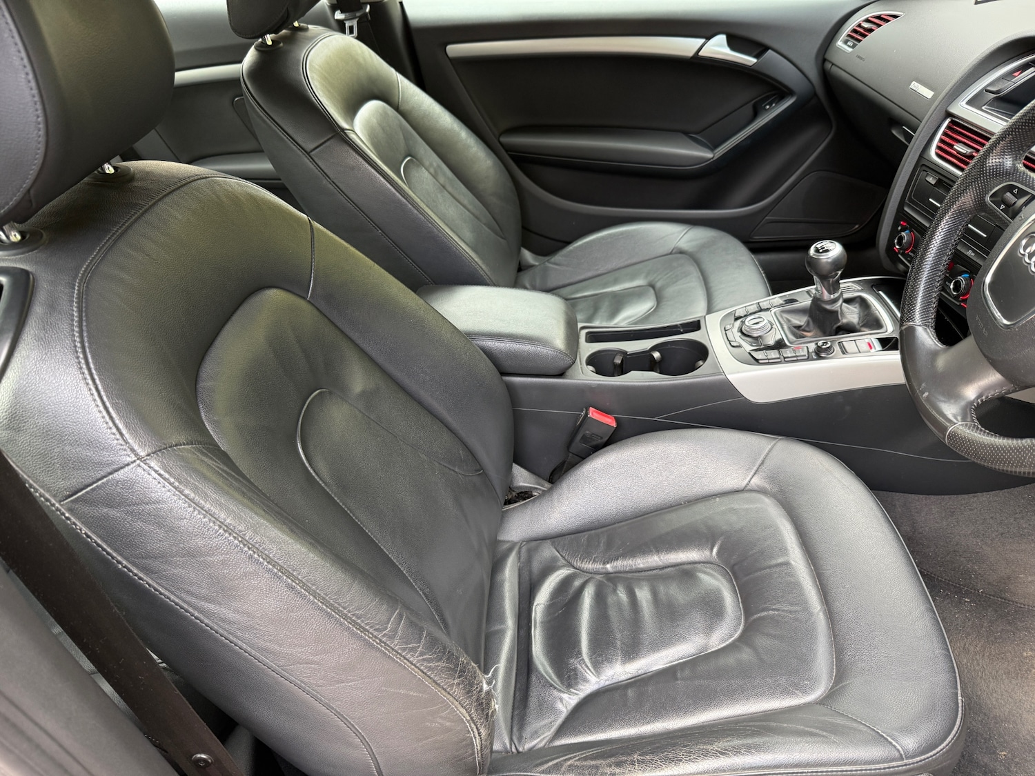 Used Audi A5 2010 for sale - 76178133: Photo 9