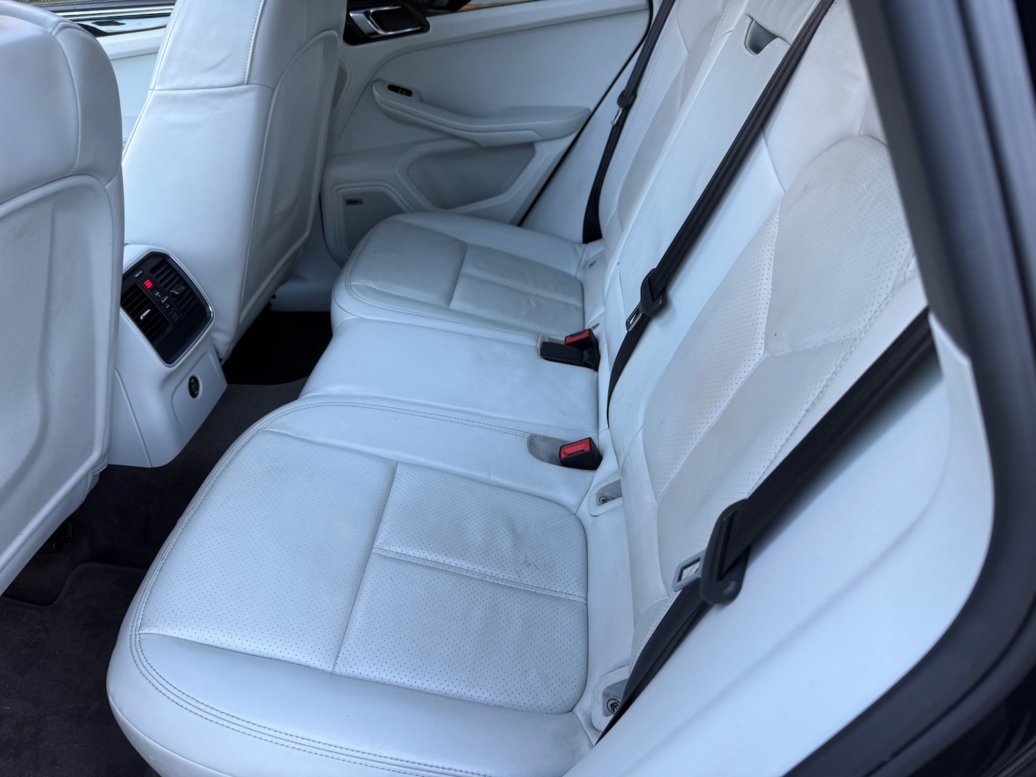 Used Porsche Macan 2017 for sale - 76640371: Photo 11