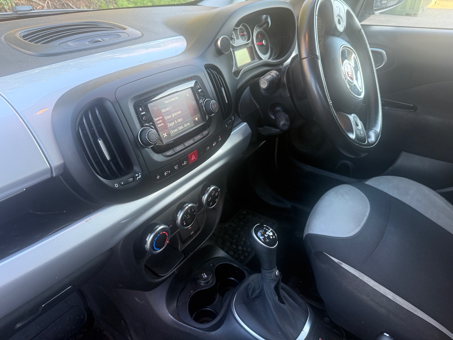 Used Fiat 500L 2014 for sale - 76697271: Photo 11