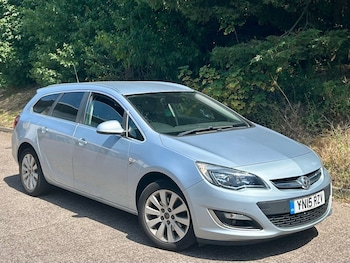 Used Vauxhall Astra 2015 for sale - 78992761: Photo