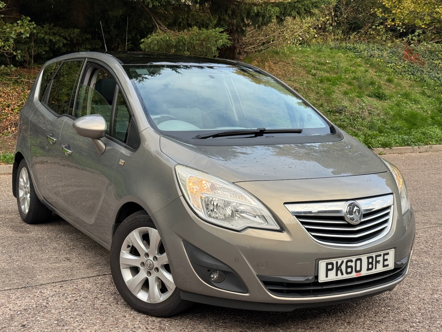 Used Vauxhall Meriva 2010 for sale - 76244705: Photo 1