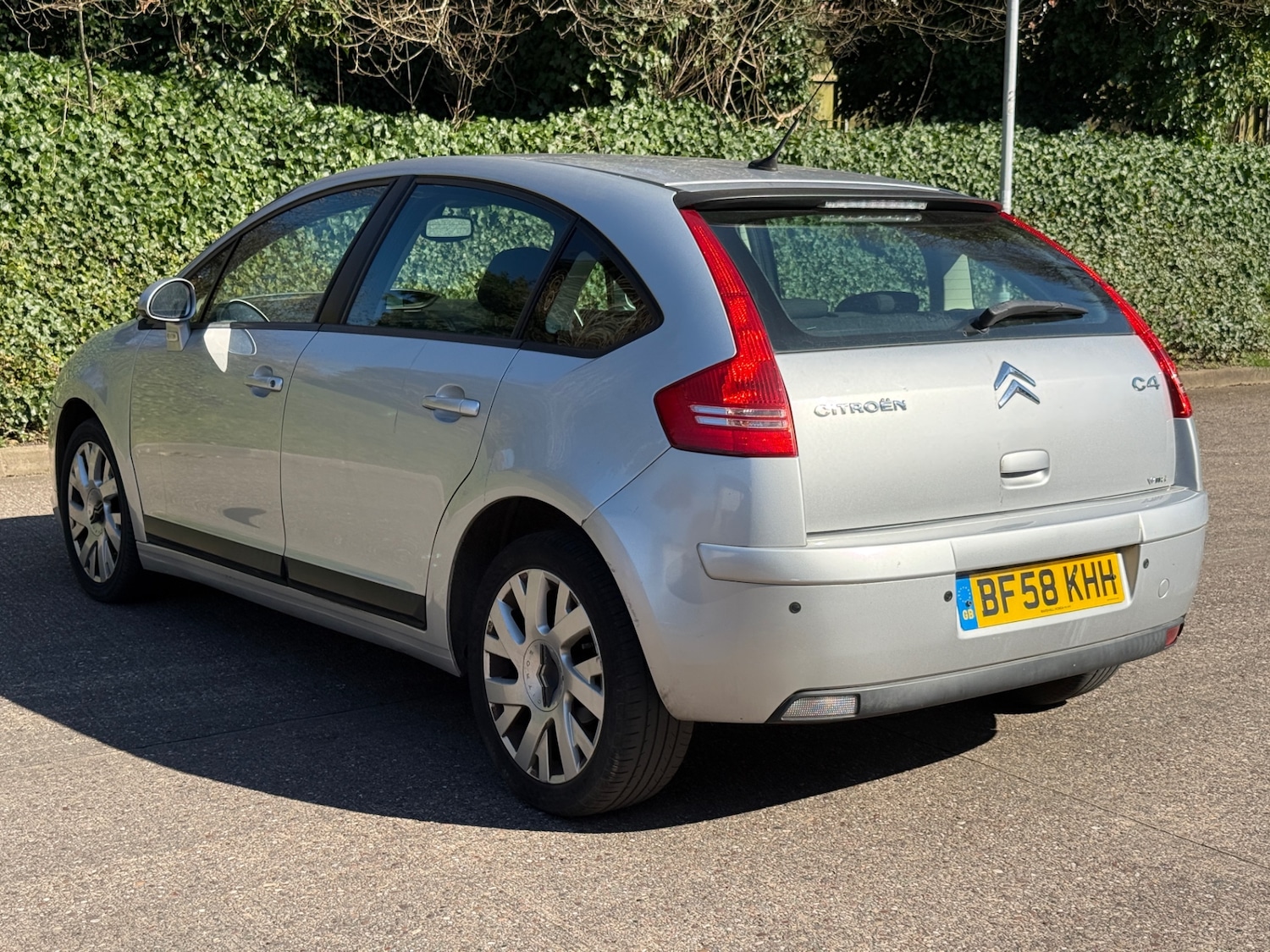Vehicle 8