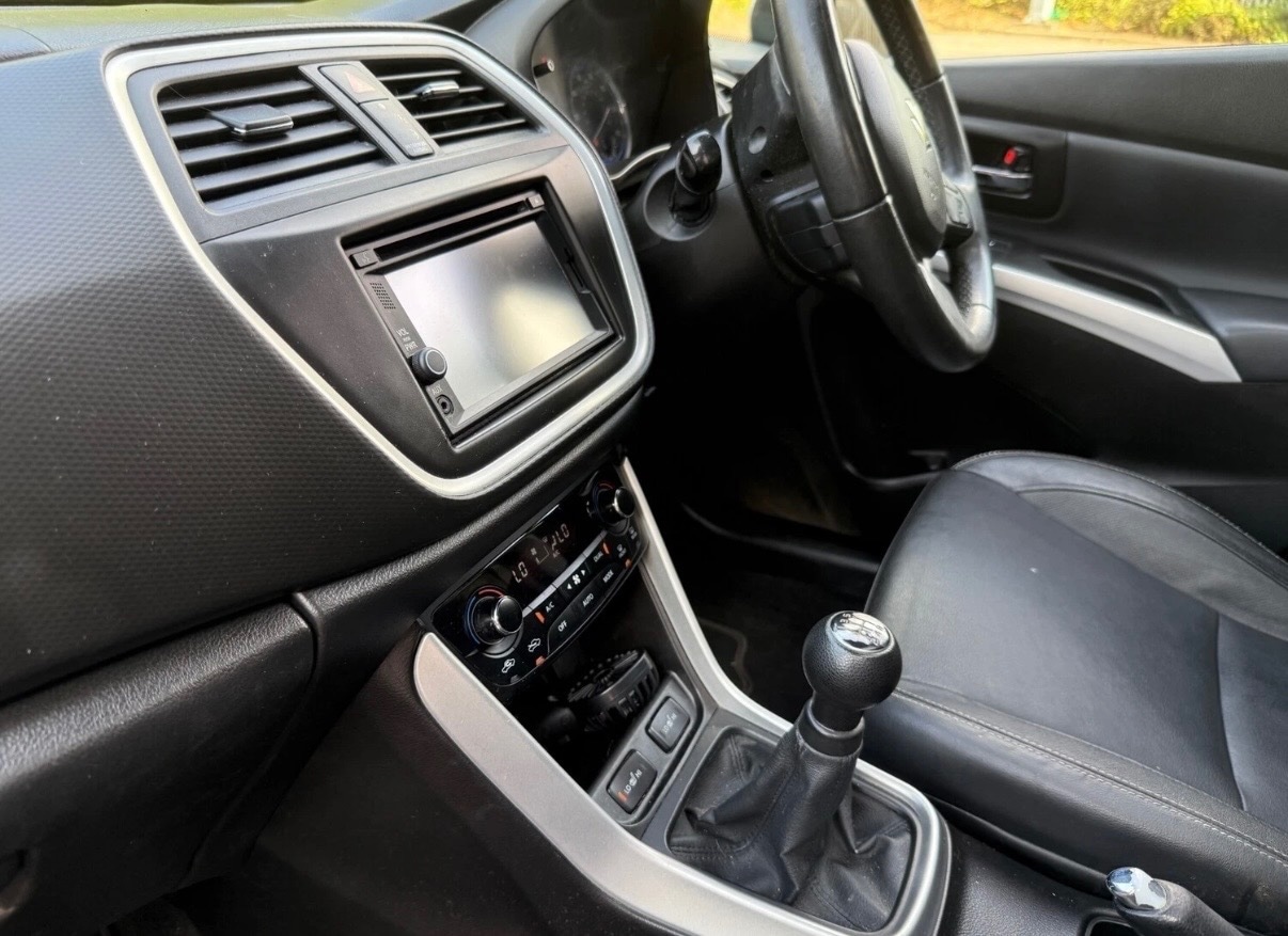 Used Suzuki SX4 S-Cross 2015 for sale - 77188968: Photo 12