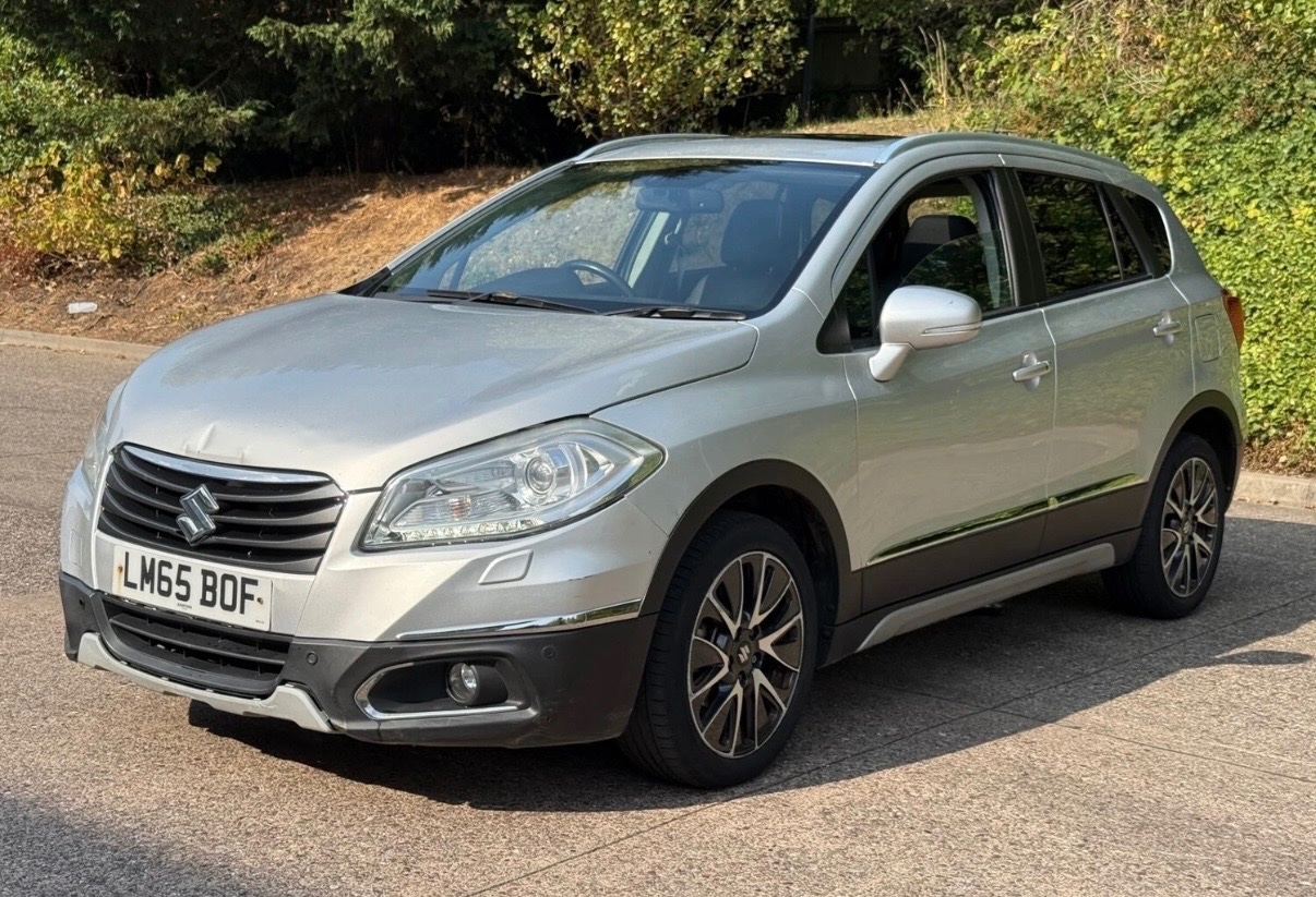 Used Suzuki SX4 S-Cross 2015 for sale - 77188968: Photo 4