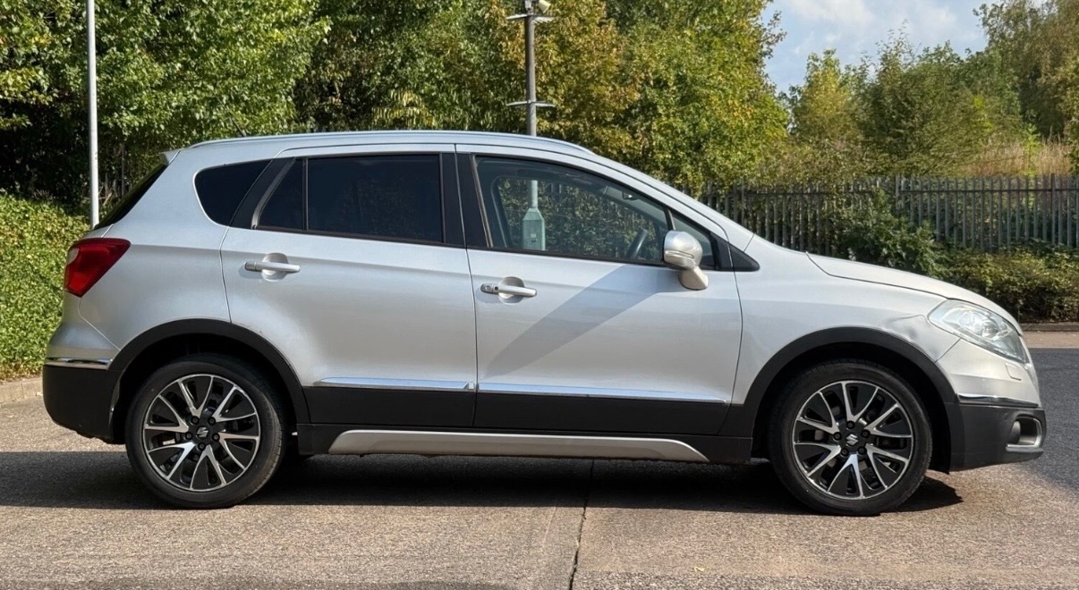 Used Suzuki SX4 S-Cross 2015 for sale - 77188968: Photo 6
