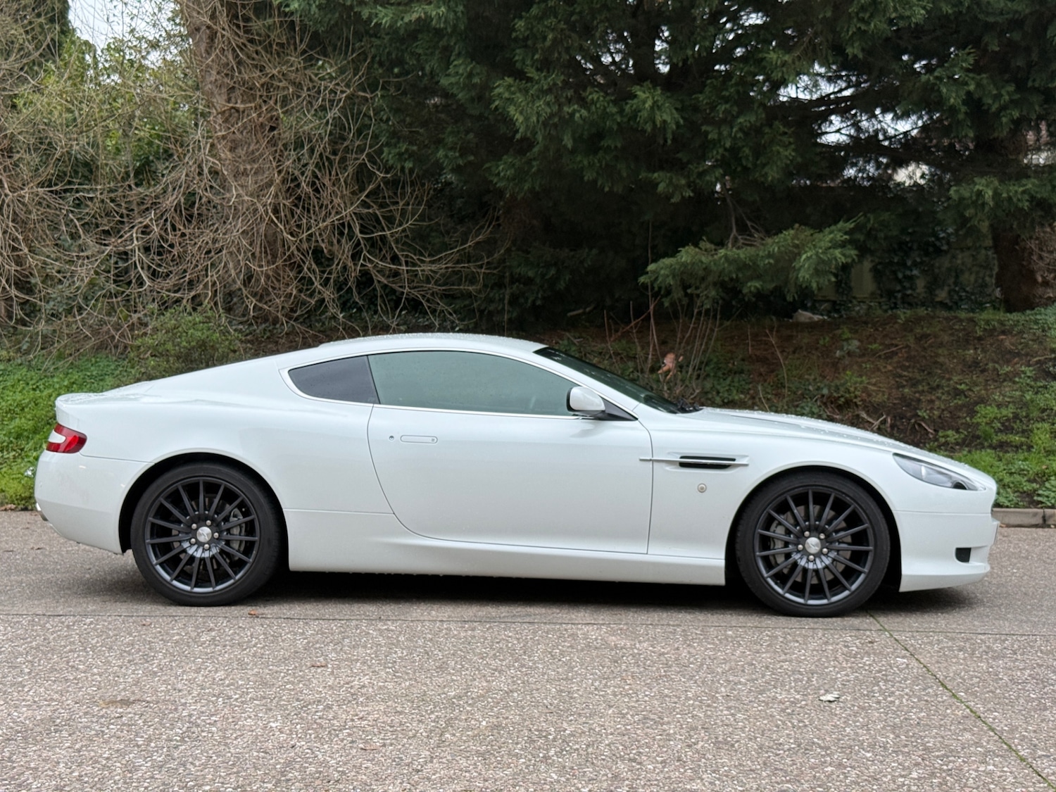 Used Aston Martin DB9 2005 for sale - 77034688: Photo 6