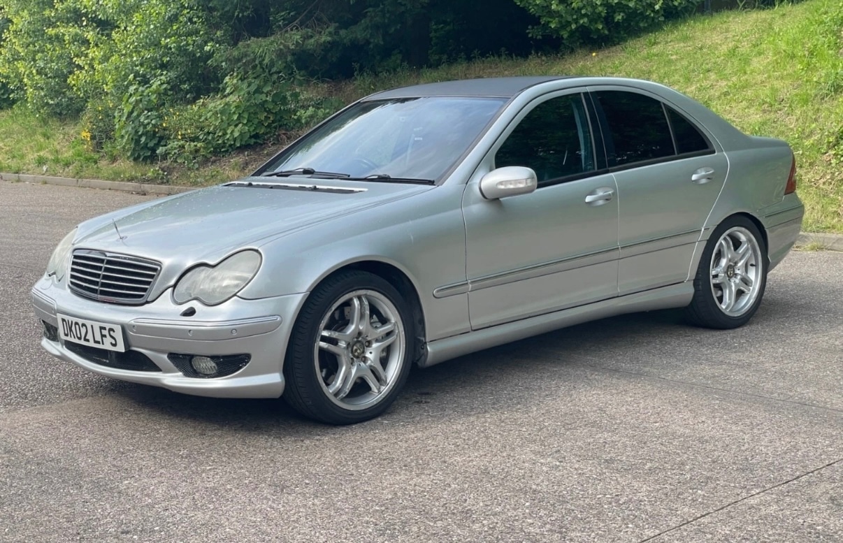 Used Mercedes-Benz C Class 2002 for sale - 76121226: Photo 4