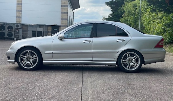 Used Mercedes-Benz C-Class 2002 for sale - 76121226: Photo 5