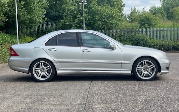 Used Mercedes-Benz C-Class 2002 for sale - 76121226: Photo 6