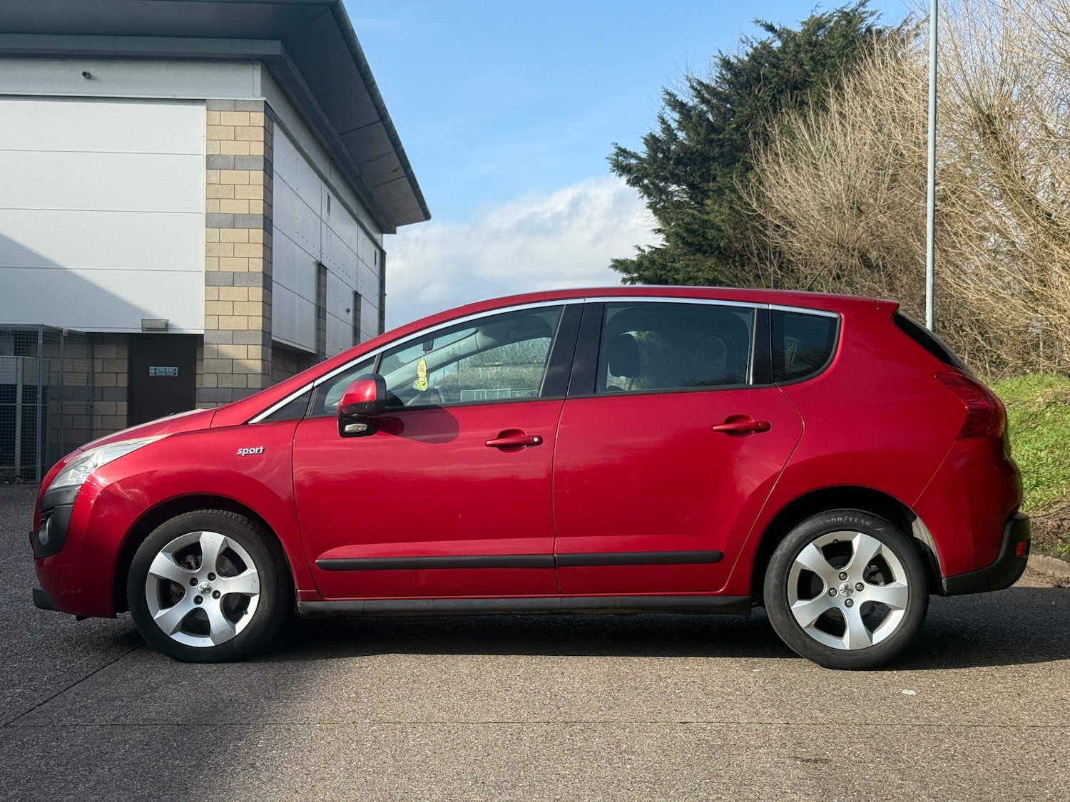 Used Peugeot 3008 2010 for sale - 77701271: Photo 5