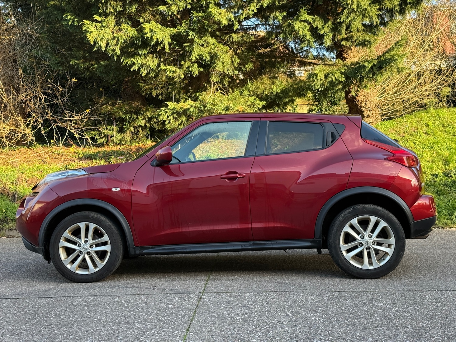 Used Nissan Juke 2011 for sale - 76906140: Photo 5