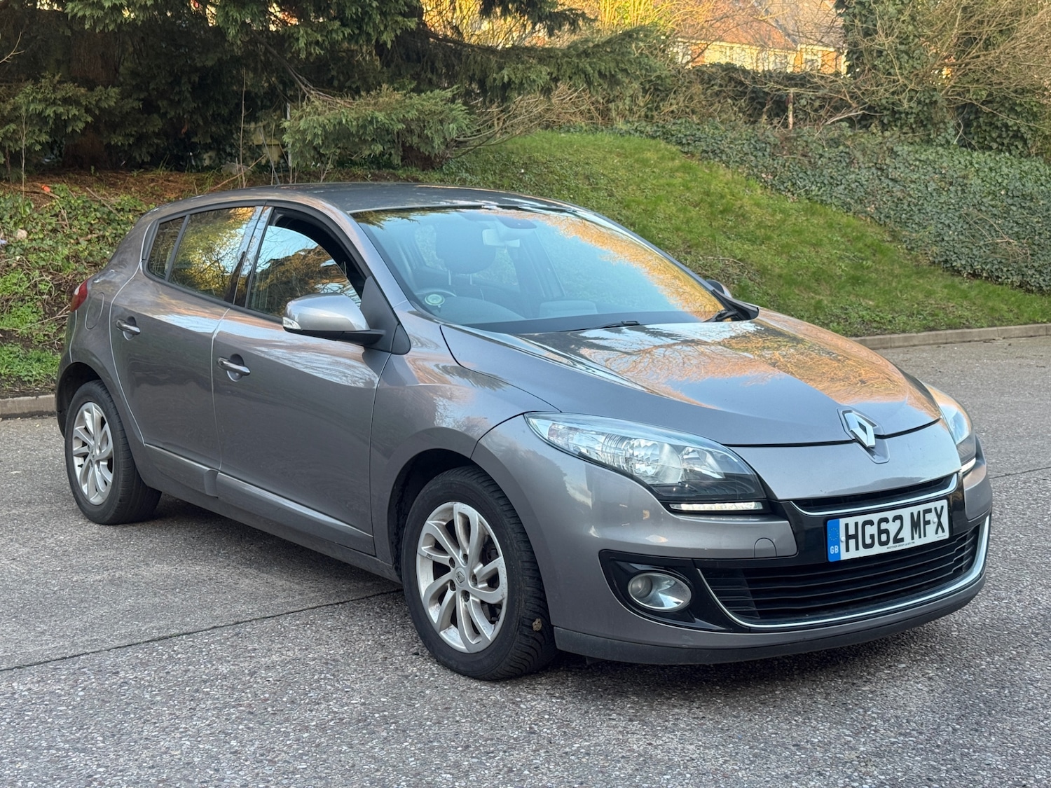 Used Renault Megane 2012 for sale - 77703049: Photo 2