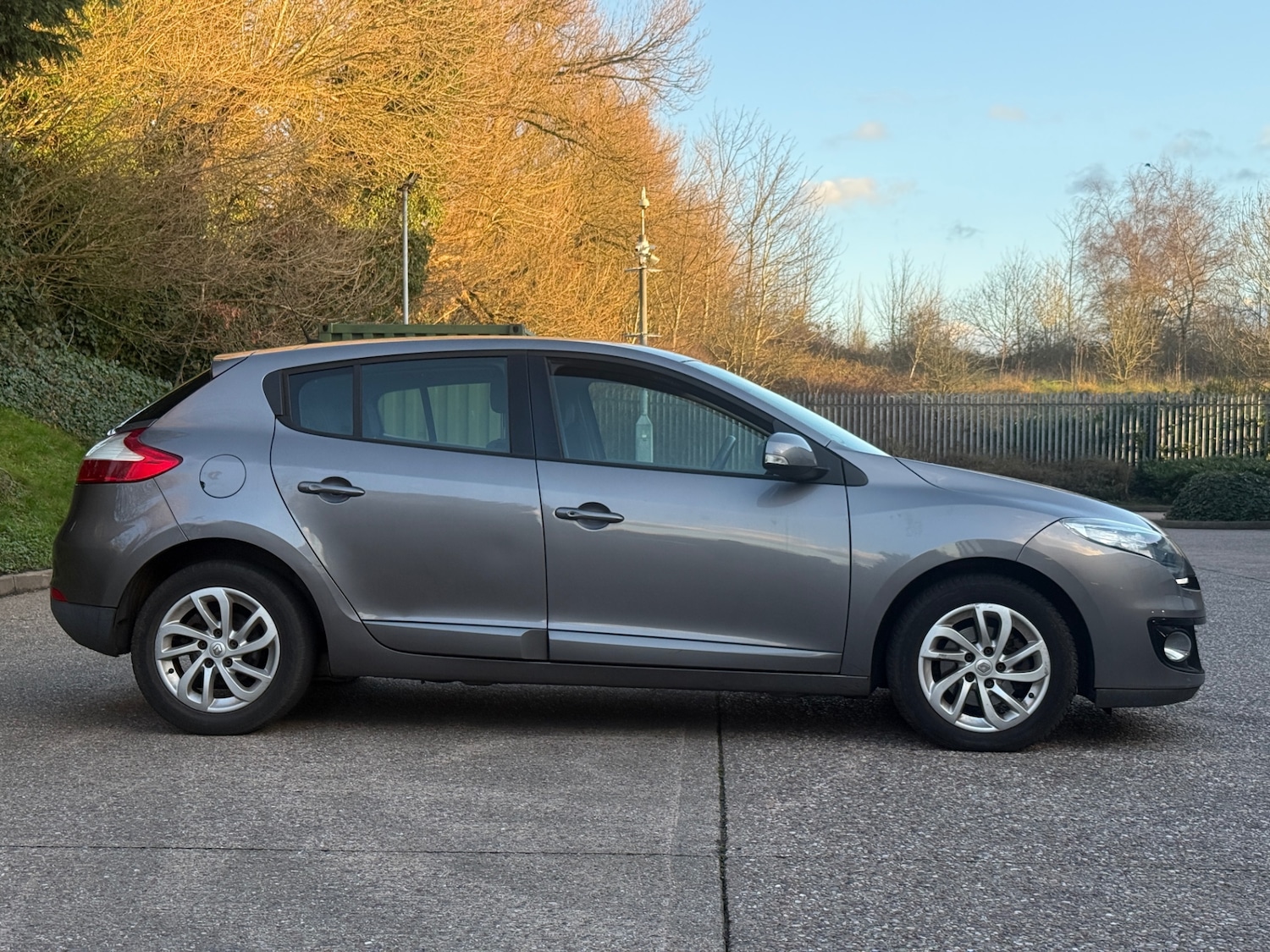 Used Renault Megane 2012 for sale - 77703049: Photo 6