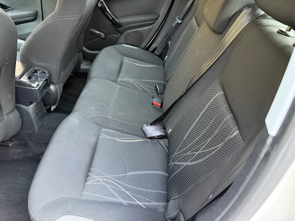 Used Peugeot 208 2013 for sale - 73964483: Photo 10